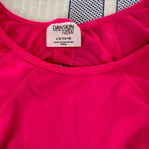 Danskin tank - Picture 2 of 4